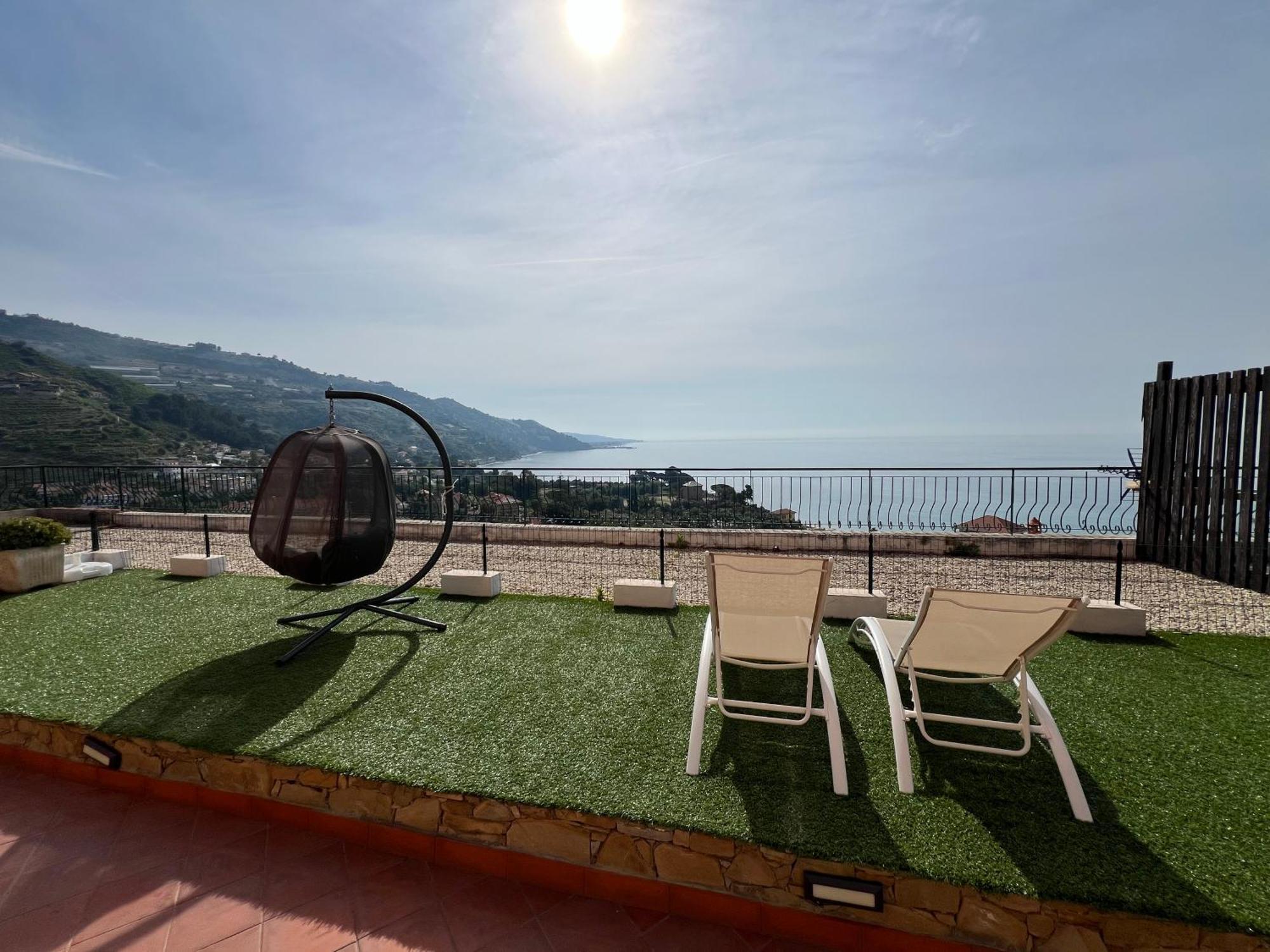 Agriturismo Un Mare Di Fiori Ventimiglia Exterior foto